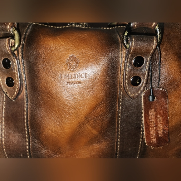 I Medici of Florence Vintage Italian Leather Satchel Handbag in Antique Cognac - Picture 10 of 16